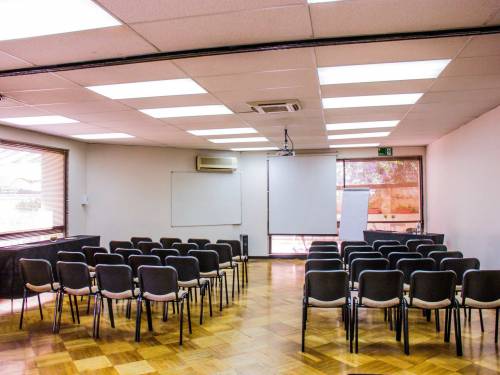 Centro-Lyon-salón-Algarrobo-auditorio