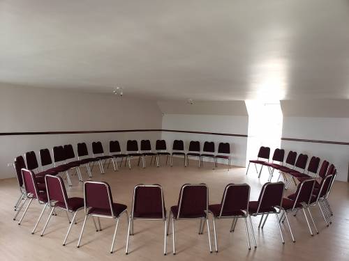 Club-El-Principal-salón-green-círculo