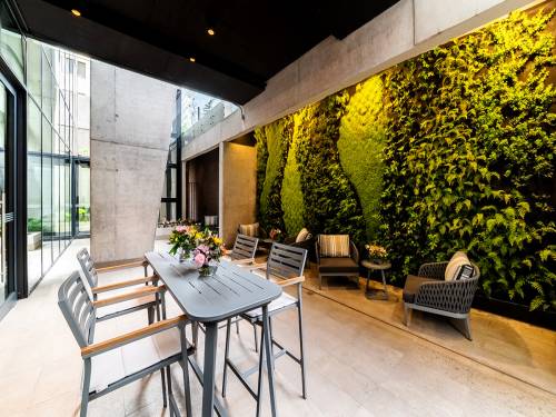 HYATT-CENTRIC-SANTIAGO-Patio-Inglés-4