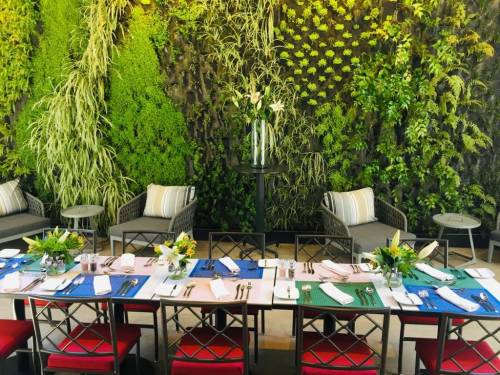 HYATT-CENTRIC-SANTIAGO-Patio-Inglés-Almuerzo