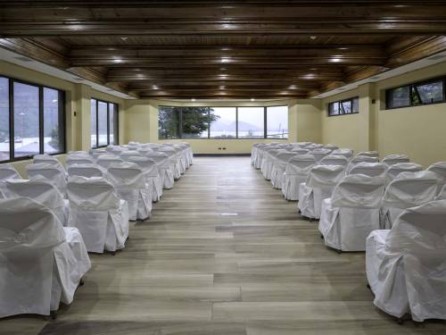 Hotel-Loberías-del-Sur-SALON-CHACABUCO