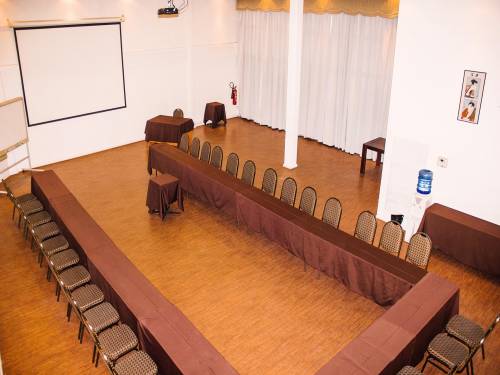 Hotel-Nippon-Salón-Emp-3980
