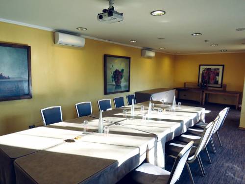 Hotel-Santa-Cruz-Salón-Varietales-(2)
