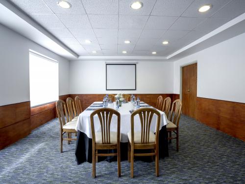 NH-Hotel-Iquique-Salón-Cordillera